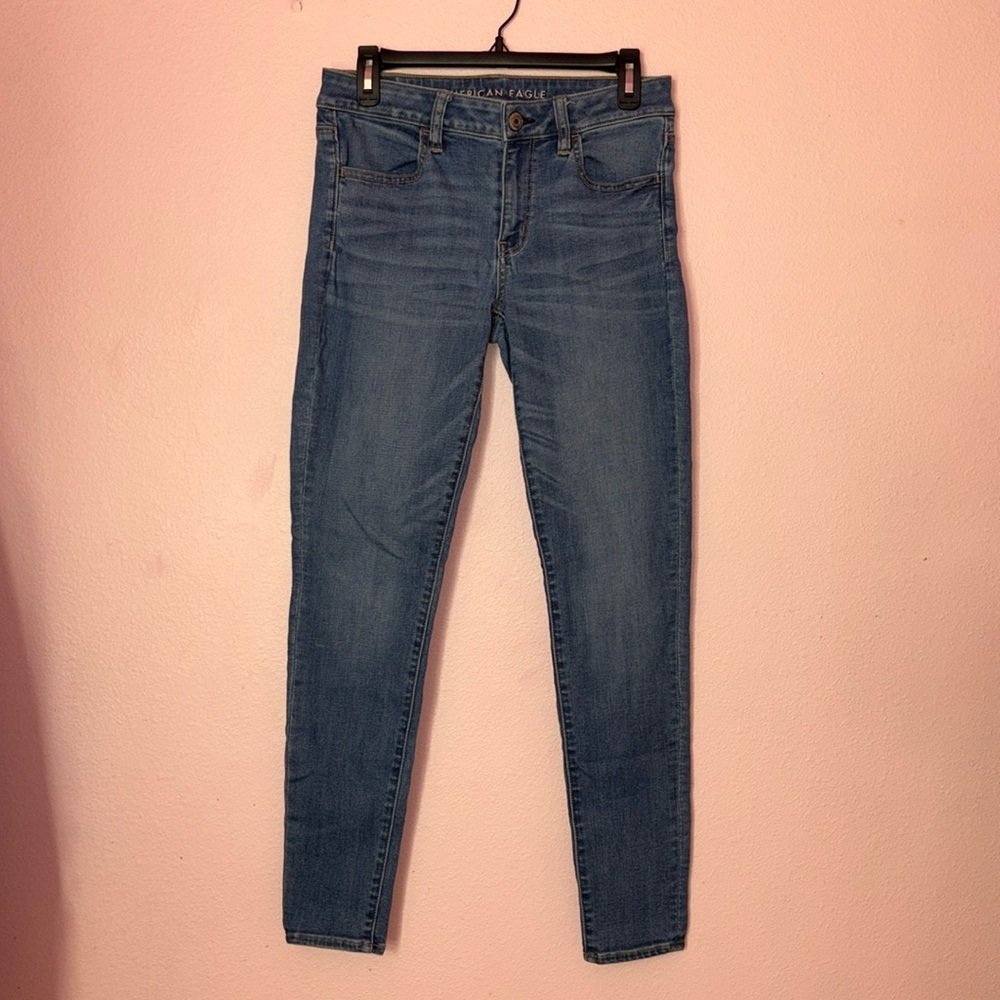 American Eagle Blue Jeggings with Tapered Fit